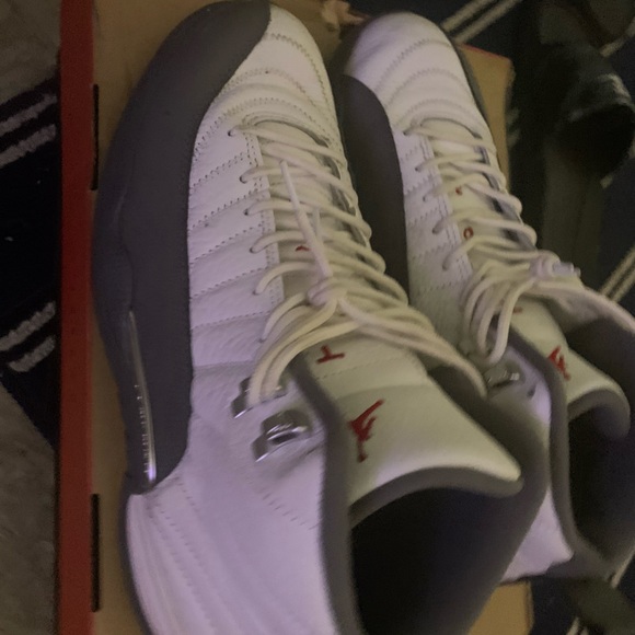 Air jordan 12 Size 11 Worn once.  Comes with box - Picture 5 of 5